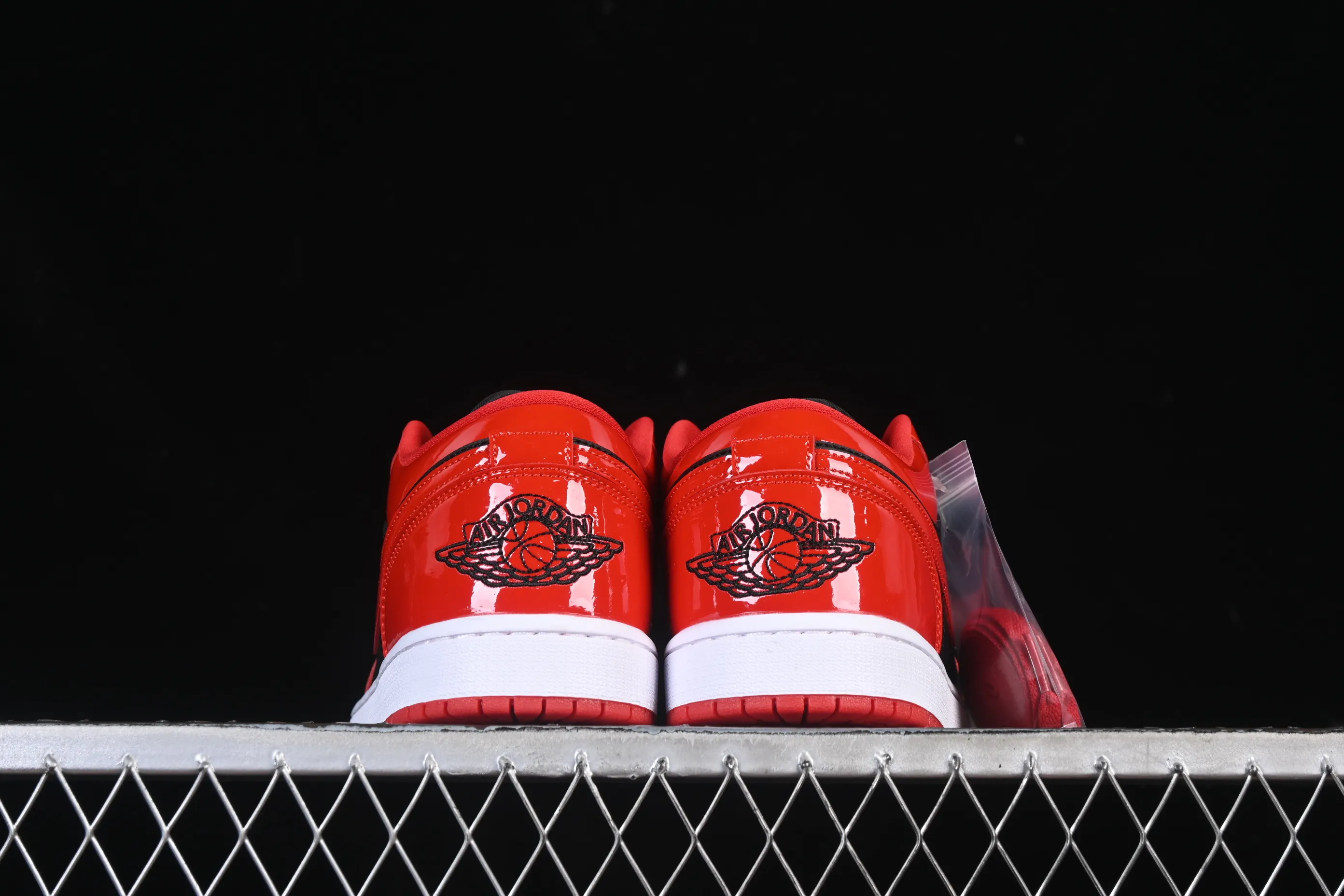 All categories Air Jordan Jordan series basketball shoes Air Jordan 1 Low Air Jordan 1 Low AJ1 Joe 1 patent leather black and red low-top cultural casual sneakers HV4089-006